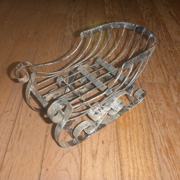 Vintage Wrought Iron Sleigh Christmas Decor - Picture 2 of 5
